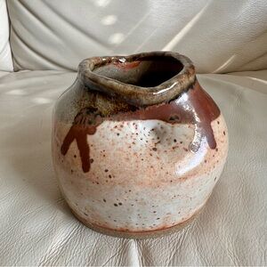 Handmade Studio Pottery Vase Small BEAUTIFUL!